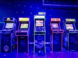 4 Bed 3 Bath Miami Getaway