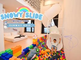 Sunway Grid Loft Suite by Nest Home【Olympic Size Pool】，位于Kampong Pendas的酒店