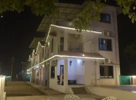 Coastal Gateway Resort, 3 min walk to Nagaon Beach