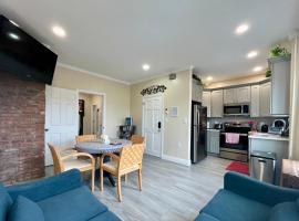 New York City Apartment Near Free Ferry Boat!，位于Stapleton的酒店