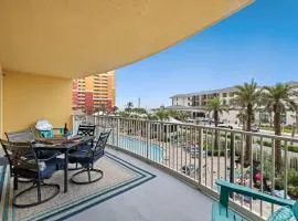 Calypso 3 New Relax Unwind Luxury PCB next to Pier Park 3 Bed 2 Bath Pool Hot Tub Tikki bar