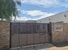 Hostal Bambu，位于Huertos Familiares的酒店