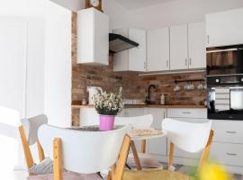 Apartamenty pod Kicarzem，位于皮夫尼奇纳的酒店