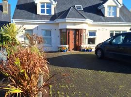 Lovely Single Room in Listowel Kerry，位于利斯托尔的酒店