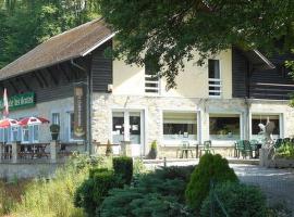 Le chalet des grottes，位于Insemont的酒店