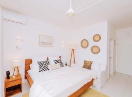 Zanzibar Luxury Studio Apartment，位于Fumba的酒店