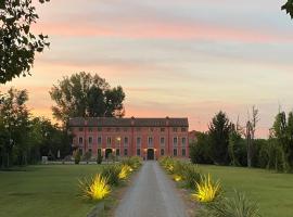 蒙塔那丽尼别墅酒店，位于维拉罗塔的酒店