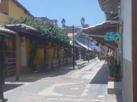 Casa BECO DAS GARRAFAS