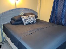 E&J's Bed and Breakfast，位于Lower Woburn的酒店