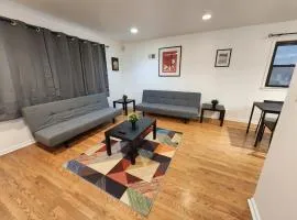 Ample 3BR and 1Bath apt close to NYC