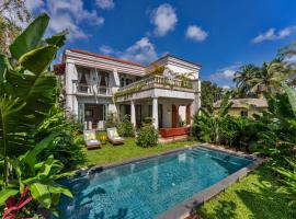 La Rozalia Estate Exquisite 4 bhk villas with large inviting private pool，位于马普萨的酒店