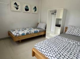 Kidapawan Staycation 4，位于Manongol的酒店