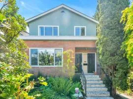 Charming East Van Home Near DT and Commercial St