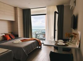 Green Side Apart Hotel gonio adjara georgia，位于Batumi International Airport的酒店