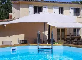 Nice Home In Monclar De Quercy