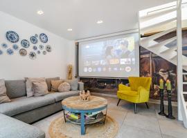 Luxury apartment in farmhouse near Amsterdam，位于Ilpendam的酒店