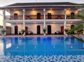 Luang Prabang Pavilion Hotel & Travel，位于琅勃拉邦的酒店