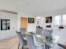 Kestrel Gardens Five Bedroom Homes