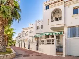 Cozy Apartment In La Perla De Andalucía