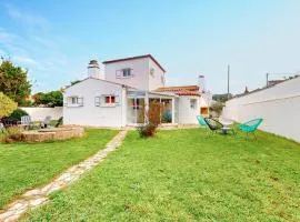 3 Bedroom Stunning Home In L'épine