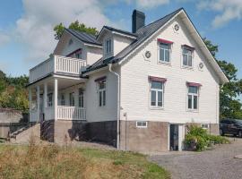 Stunning Home In Mörrum With Sauna，位于Mörrum的酒店