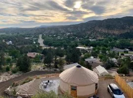 Yurt Overlook #7 with AC and Private Bath 2 Kings