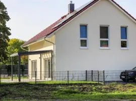 4 Bedroom Amazing Home In Klausdorf