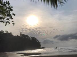 Gästehaus am Meer，位于Água Izé的酒店