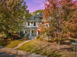 Pool Outdoor TV Fire Pit Game Room
