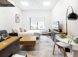 Cozy Studio in Metro Meriden with Pool and Gym