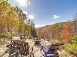 Secluded Lenoir Cabin 4 Mi to Dtwn Blowing Rock，位于勒诺的酒店