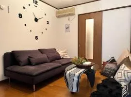 Osaka Guesthouse広々貸切一軒家2LDK定員9名