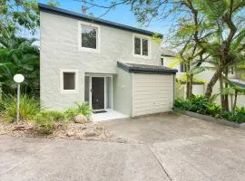 Little Cove Townhouse 7 Pandanus Street 14