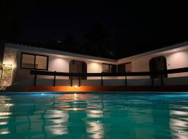 Villa Casa Suiza，位于圣何塞港的乡村别墅