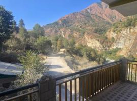 Royal Respite Kasol，位于卡索尔的酒店