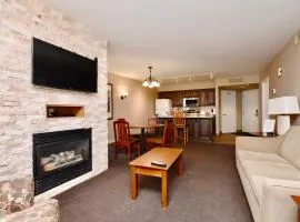 Relaxing 2BR Retreat at Carriage Hills