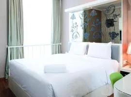 Luxurious 2BR at The Via and The Vue Ciputra World Apartment By Travelio
