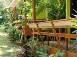 GREEN LAND Resort，位于Ban Bang Bao的酒店