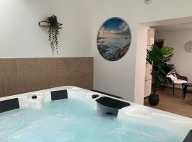 Hôtel Breizh Du Golfe，位于阿尔宗的酒店