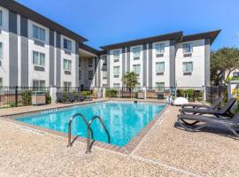 Best Western Medical Center North Inn & Suites Near Six Flags，位于圣安东尼奥的酒店