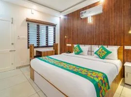 Treebo Thoduvas Star Plaza Cochin Airport，位于尼杜巴塞莱科钦国际机场 - COK附近的酒店
