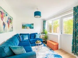 Comfortable 4-Bedroom Heaven in Thetford