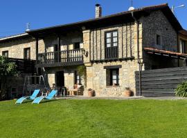 Casa Lula 1 Pendueles LLanes，位于利亚内斯的酒店