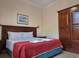 Domi 10 Apartment, Stazione Termini, Via Curtatone 12