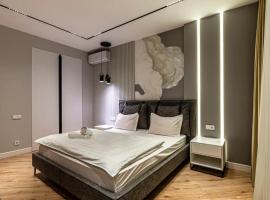 Beautiful apartment in the city center，位于埃里温的酒店