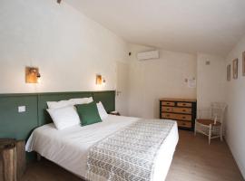 Bed & Breakfast Perbos 1556，位于拉巴斯蒂德克莱朗斯的酒店
