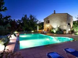 Allaria Villa Traditional Villa