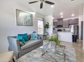 Newly Built Home 2 Mi to Dtwn Temple!