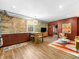 Lavish Loft on Main St - Walk to Stn Mtn Park!