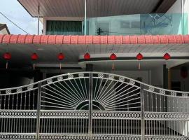 家家民宿，位于Nibung Tebal的酒店